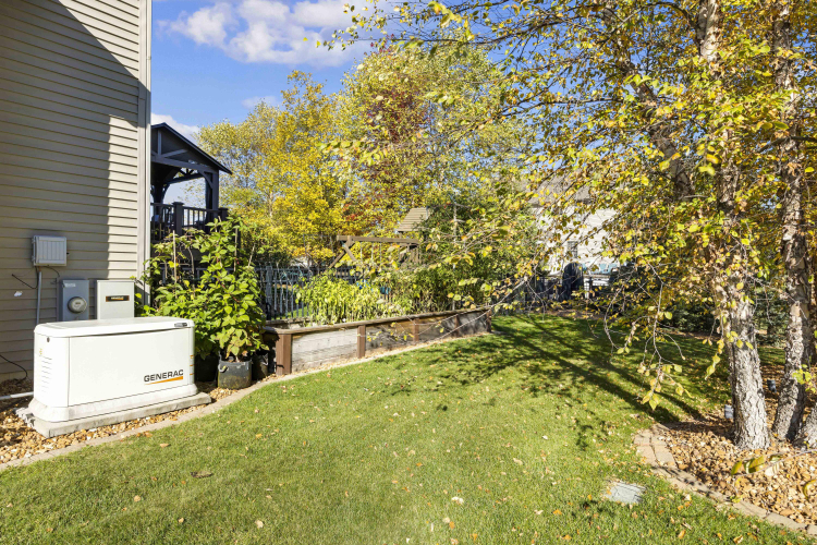 Listing Image 73