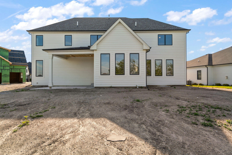 Listing Image 47