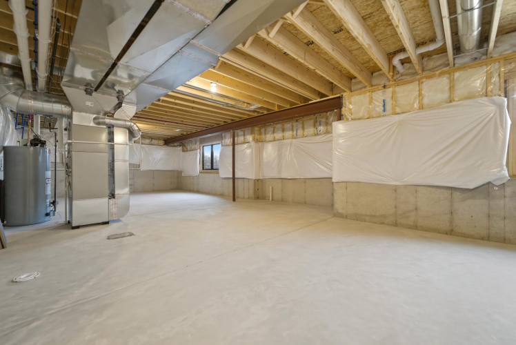 Listing Image 51