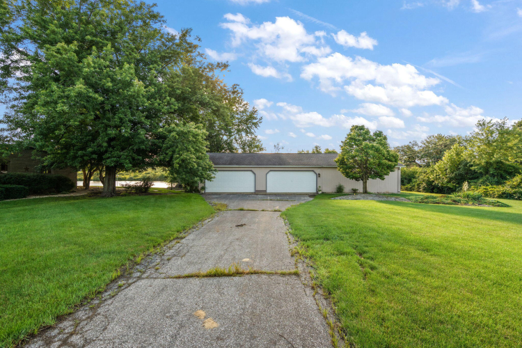 Listing Image 74