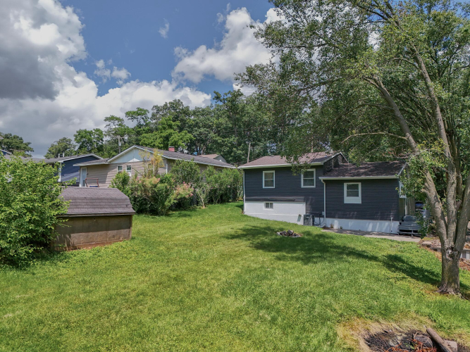 Listing Image 24
