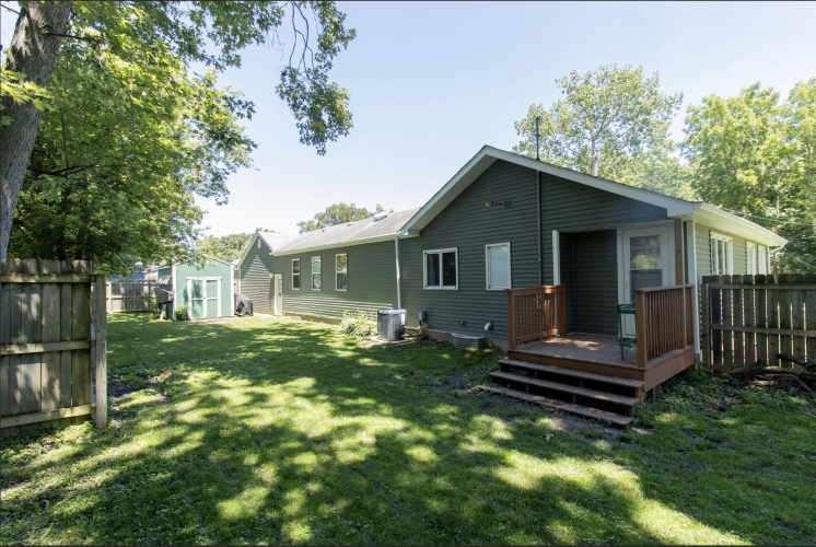 Listing Image 14