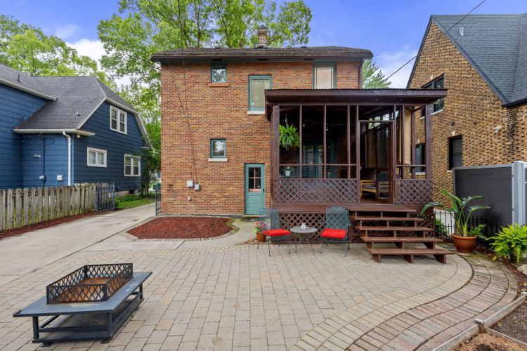 Listing Image 18