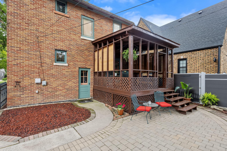 Listing Image 20