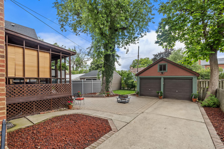 Listing Image 21