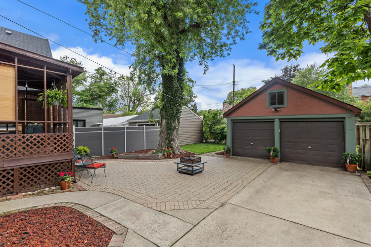Listing Image 22