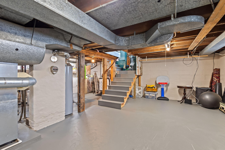 Listing Image 41
