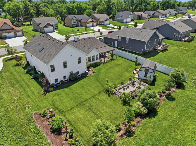 Listing Image 50