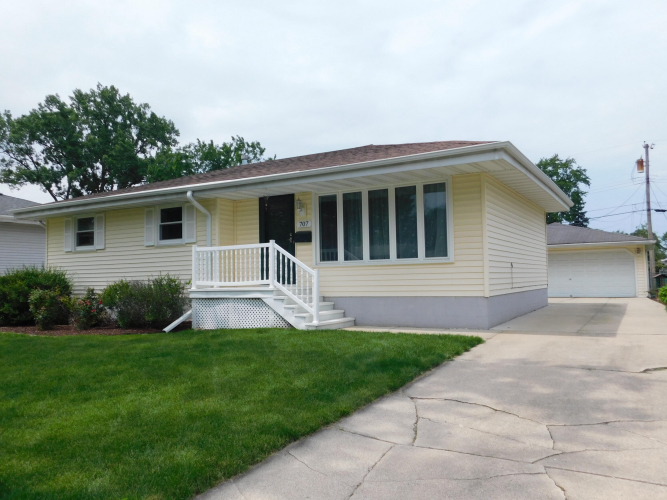 Listing Image 2