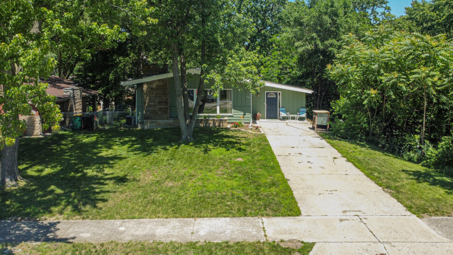 Listing Image 32