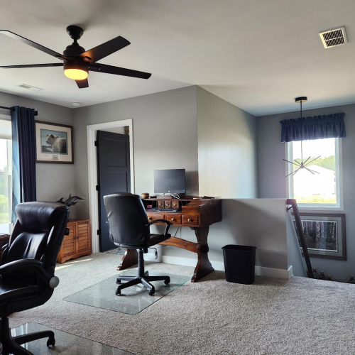 Listing Image 12
