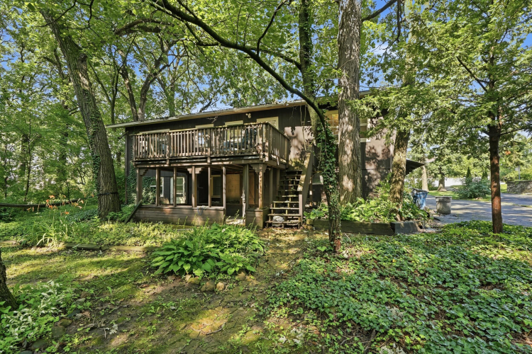 Listing Image 12