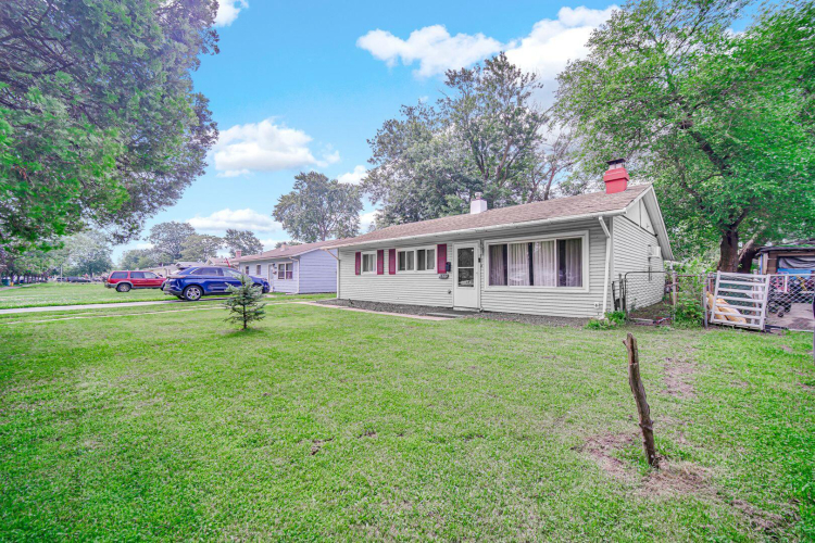 Listing Image 2
