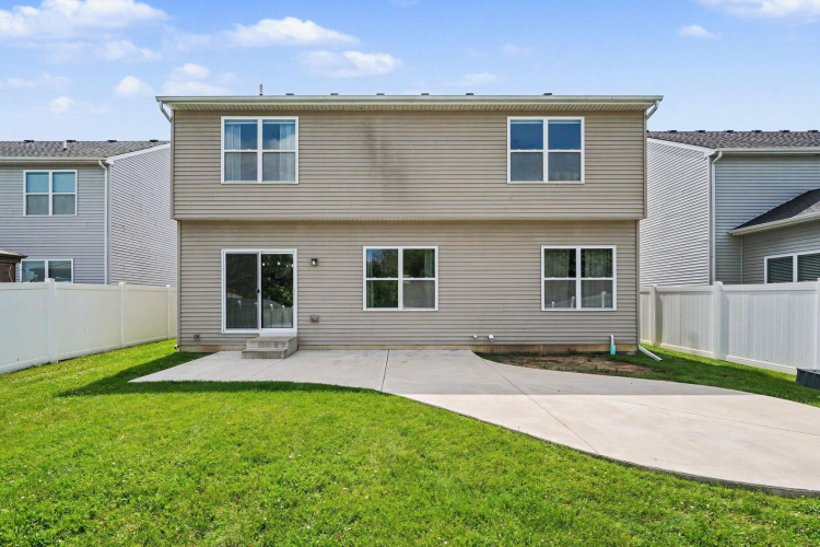 Listing Image 25