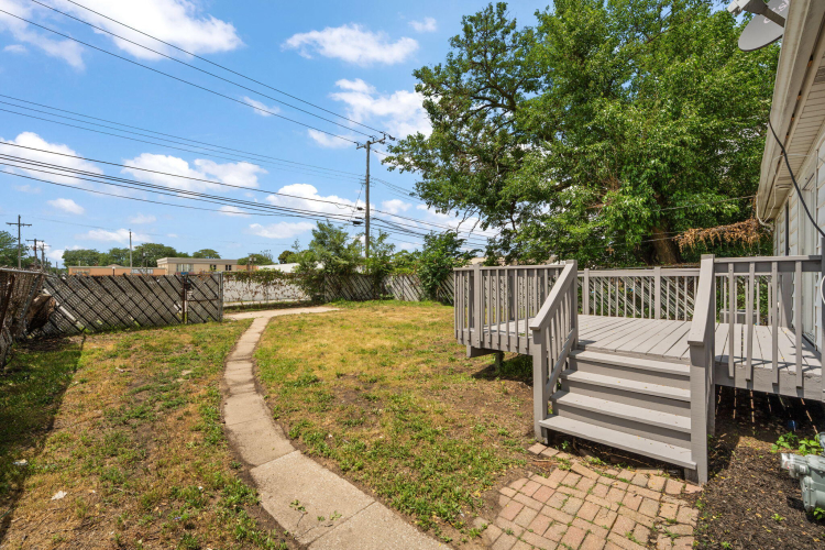 Listing Image 13