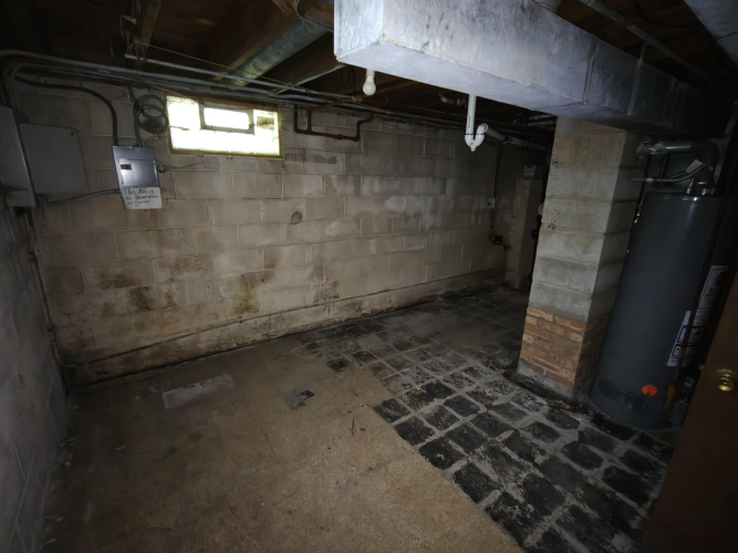 Listing Image 17