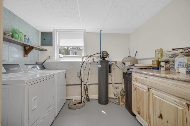 Listing Image 15