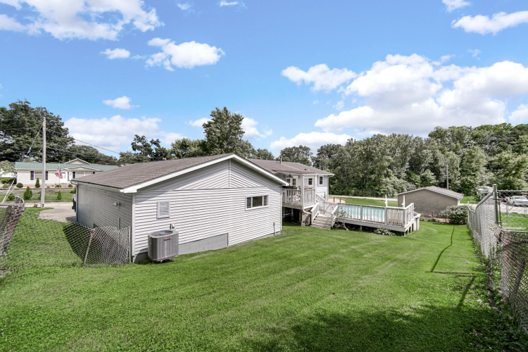 Listing Image 23