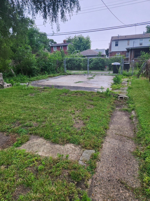 Listing Image 19