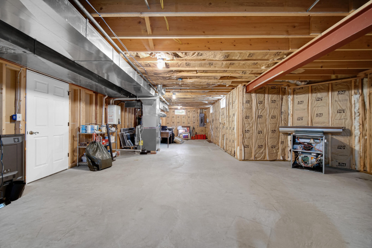 Listing Image 38