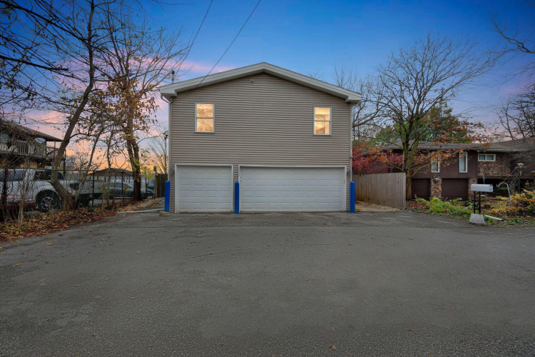 Listing Image 37