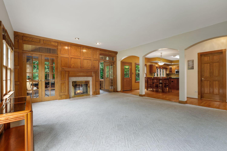 Listing Image 14