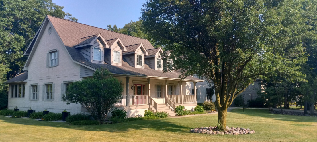 Listing Image 4