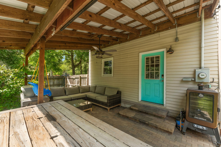 Listing Image 16