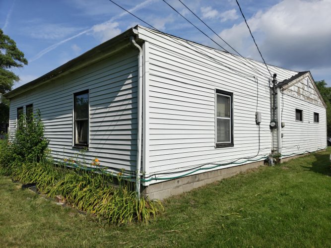 Listing Image 25