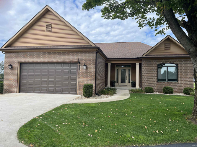 16470  Pretty View Trail Drive Plymouth, IN 46563 | MLS 202335023