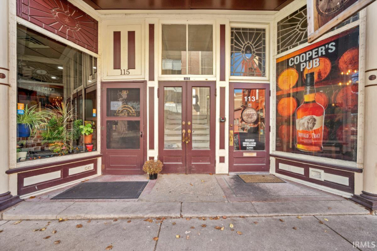 117 E Sycamore Street Kokomo IN 46901 (House For Sale) MLS 202344215