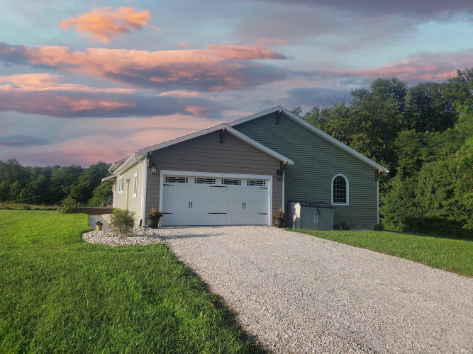 14722 W State Road 54 Road Linton, IN 47441 | MLS 202402290