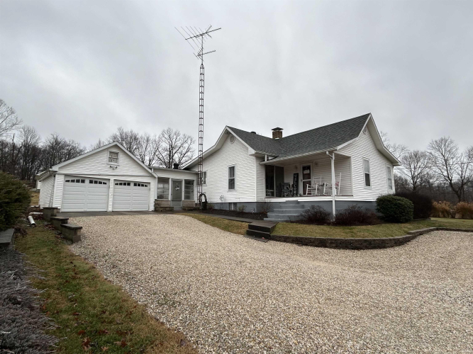 7891 S State Road 61  Oakland City, IN 47660 | MLS 202402467