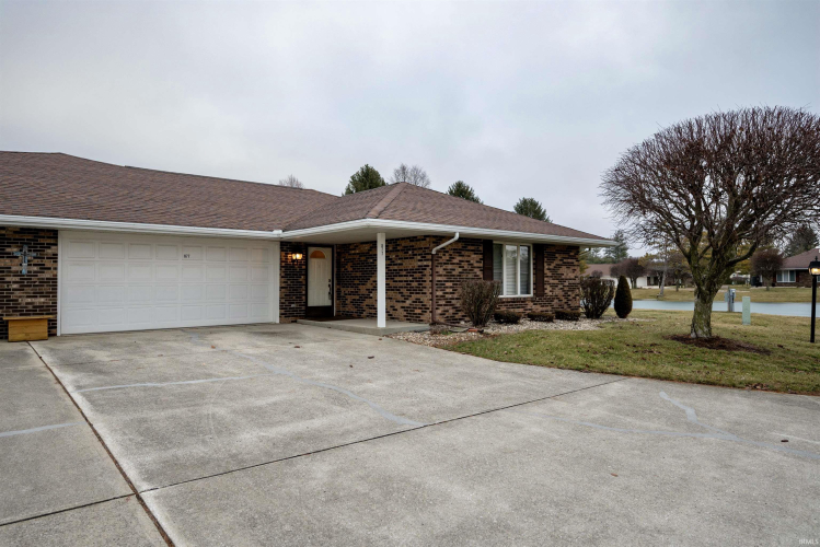 877  Lakeside Drive Marion, IN 46953 | MLS 202402974