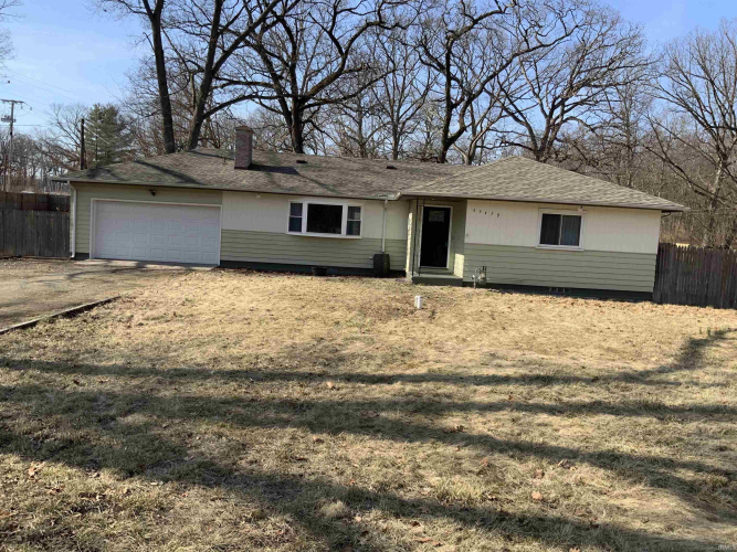 55479  Hollywood Boulevard South Bend, IN 46628 | MLS 202406093