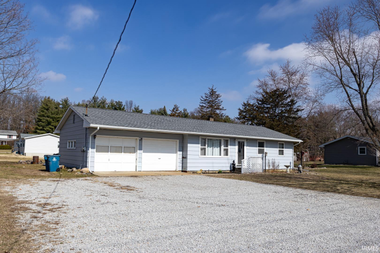 11679  State Road 120  Middlebury, IN 46540 | MLS 202406829