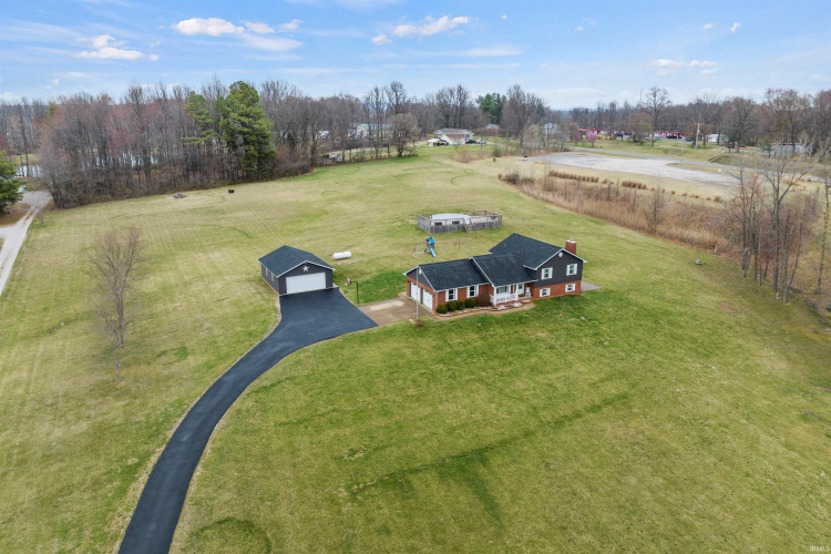 3104 W County Road 100 South  Rockport, IN 47635 | MLS 202407307