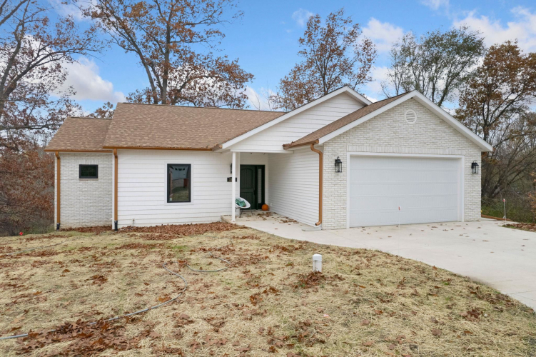 3355 E Old Rd 30  Warsaw, IN 46582 | MLS 202408129