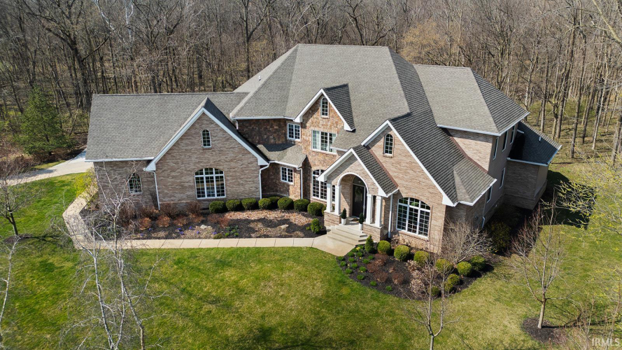 200  Discovery Point Drive Lafayette, IN 47905-7533 | MLS 202410641