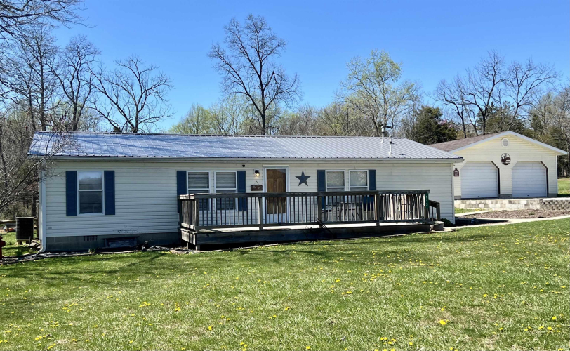 913 W COUNTY ROAD 850 NORTH  Orleans, IN 47452 | MLS 202411498