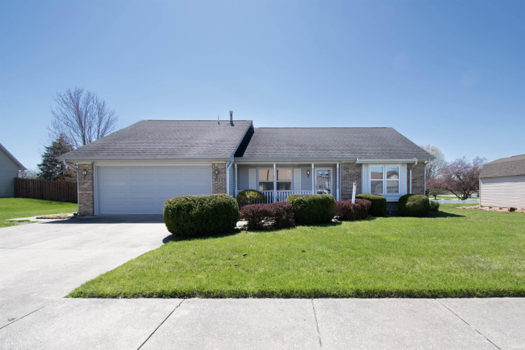 1404  Knoll Crest Drive Kendallville, IN 46755 | MLS 202412709
