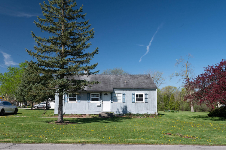 1406  Reckeweg Road Fort Wayne, IN 46804 | MLS 202413682