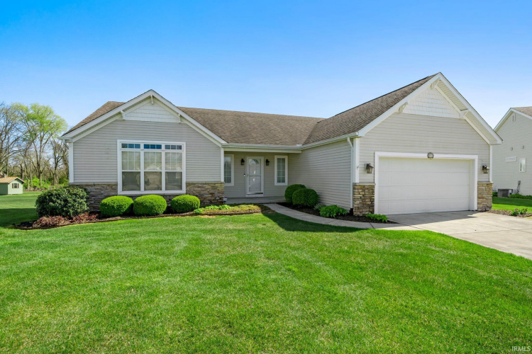 912  Cary Court South Bend, IN 46614 | MLS 202414692