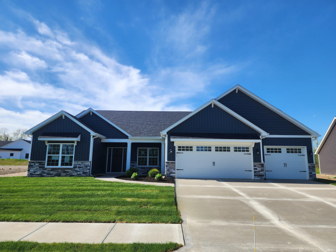 10249  Chestnut Creek Boulevard Fort Wayne, IN 46814 | MLS 202414764