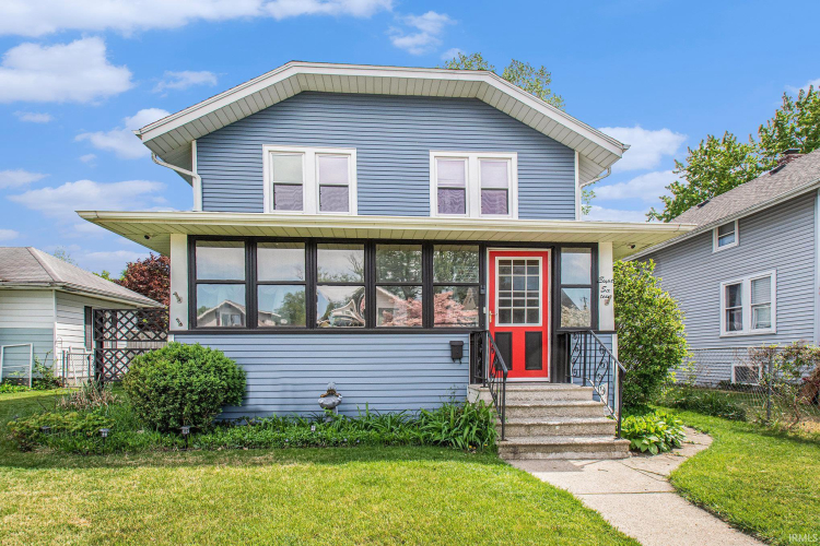 816 E Donald Street South Bend, IN 46613-2919 | MLS 202415236