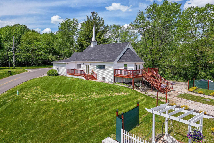 7425 S Harmony Road Bloomington, IN 47403 | MLS 202415452