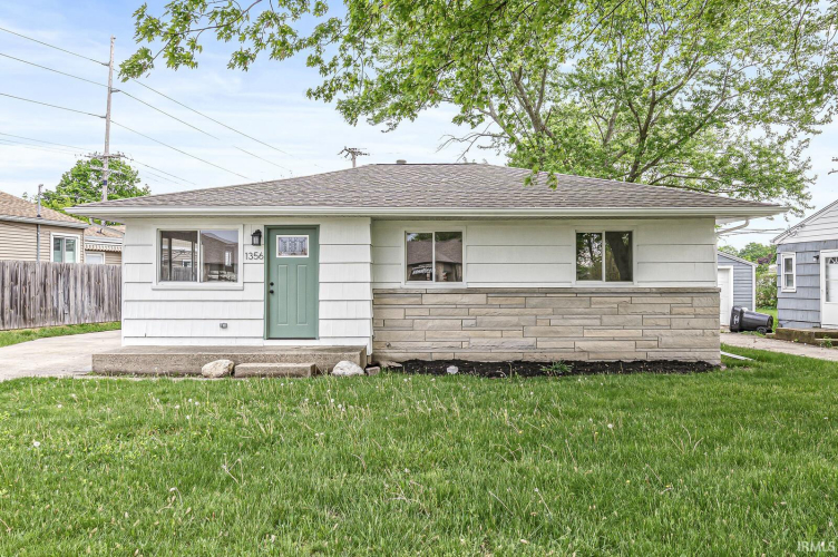 1356  Pyle Avenue South Bend, IN 46615 | MLS 202416100