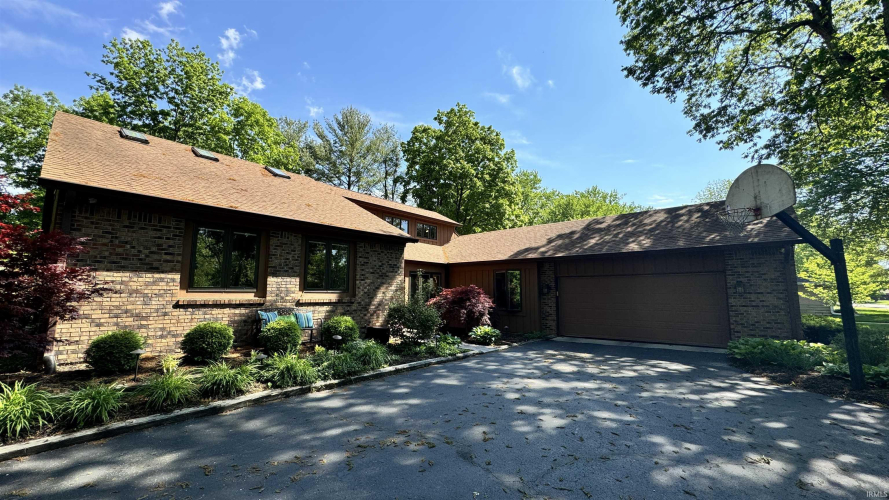 1158  Forest Drive Frankfort, IN 46041-3228 | MLS 202416829