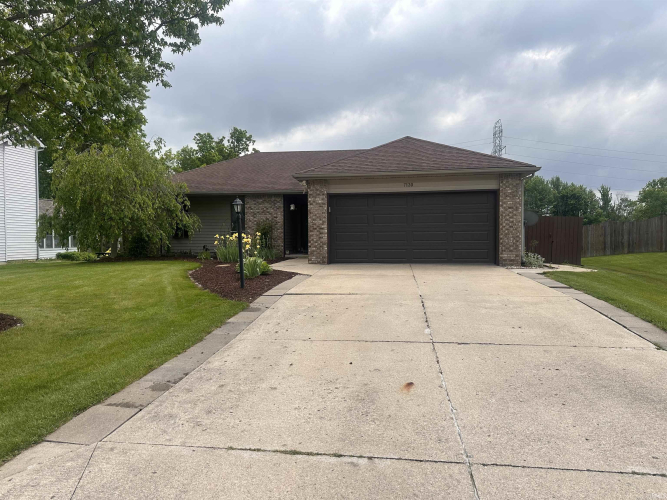 7130  Country Hill Drive Fort Wayne, IN 46835-9412 | MLS 202417271