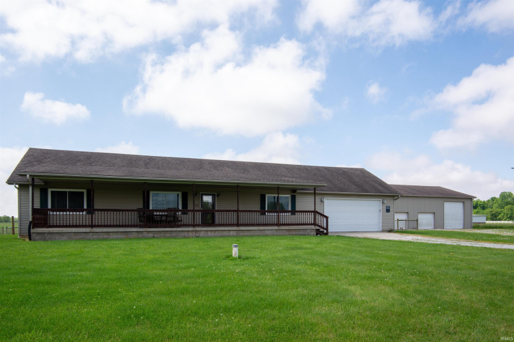 1075 E County Rd 500 S Road New Castle, IN 47362 | MLS 202417848